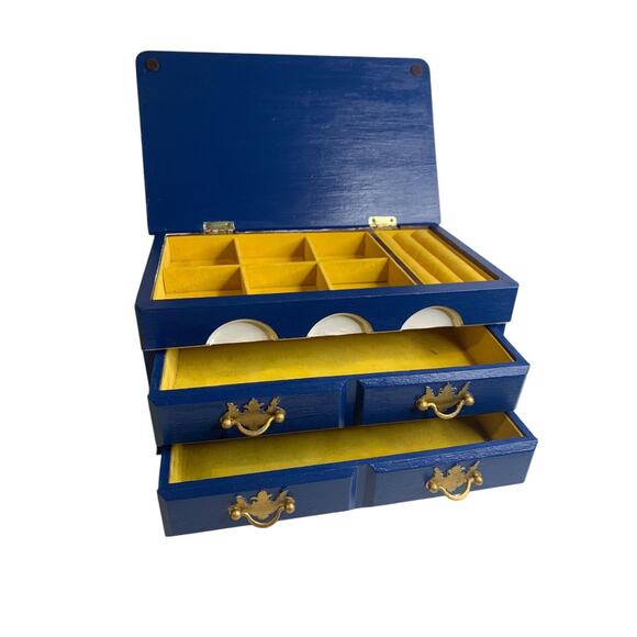 Tabletop Jewelry Box Bright Navy White Goldtone 8"h x 11"l x 6.5"d - Picture 4 of 7